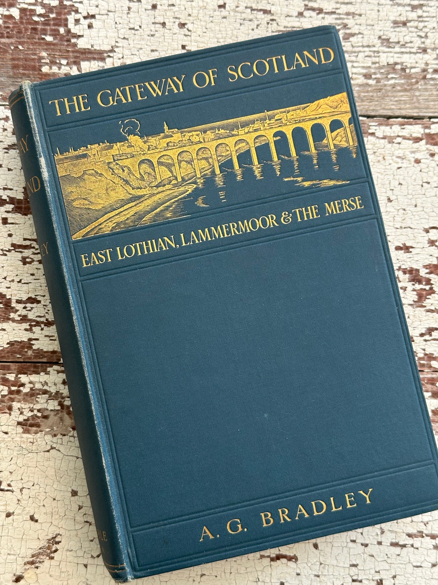 1912 The Gateway of Scotland Book