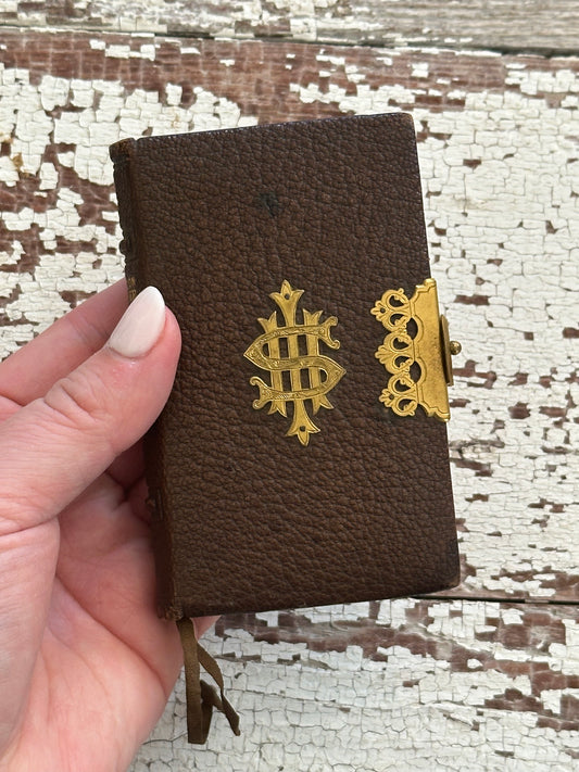 Mini The Book of Common Prayer